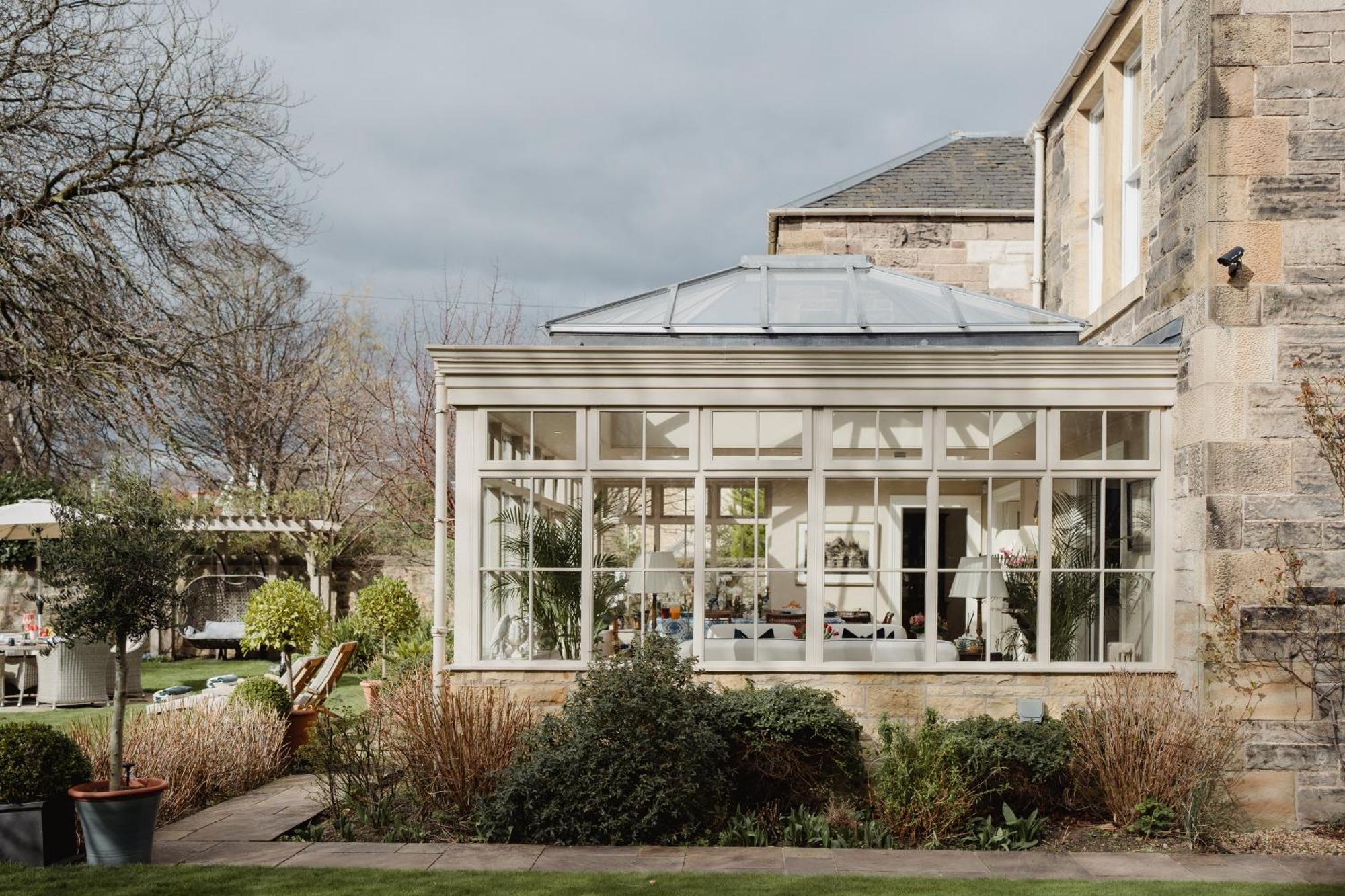 Private And Prestigious Luxury