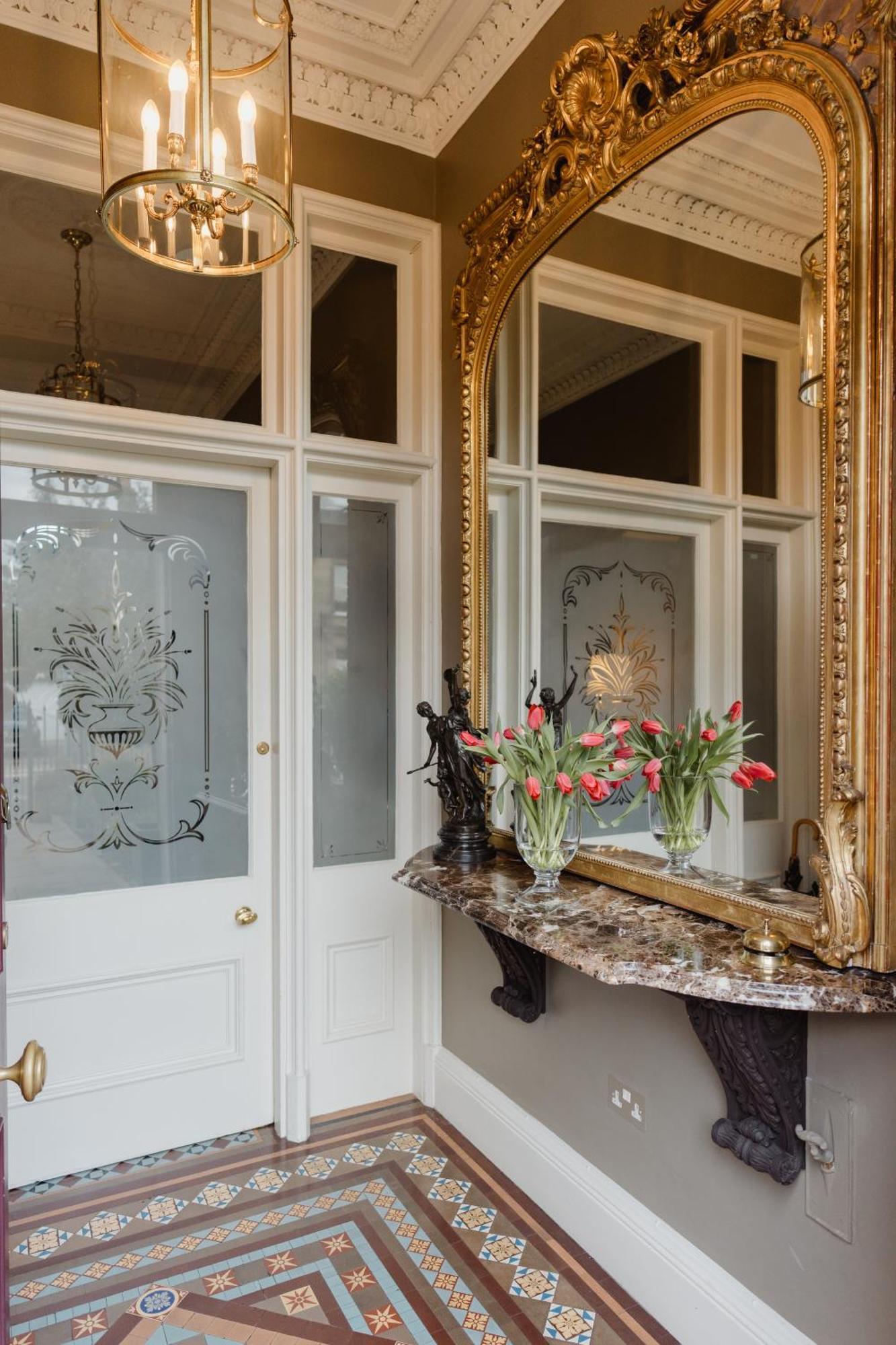 Private And Prestigious Luxury
